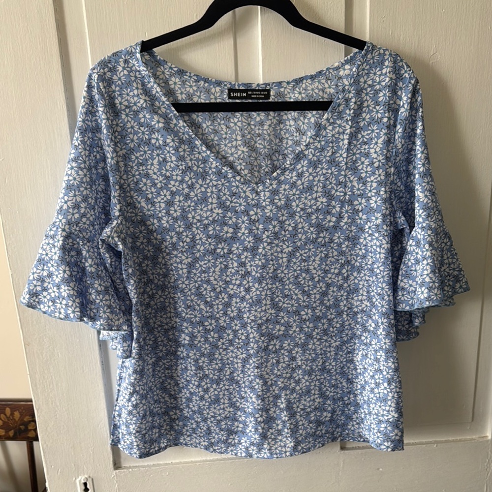 Blue Floral V-Neck Top